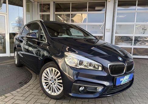 BMW 218, 2018