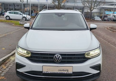 Volkswagen Tiguan, 2022