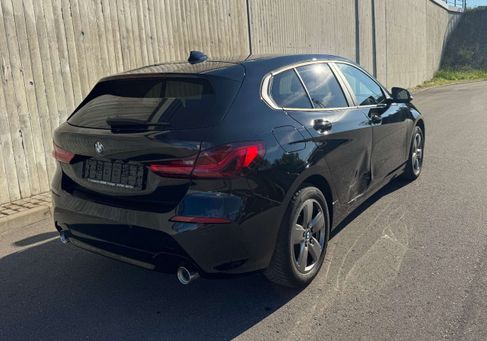 BMW 118, 2023