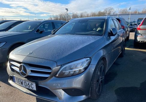 Mercedes-Benz C 300, 2021