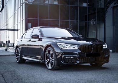 BMW 750, 2018