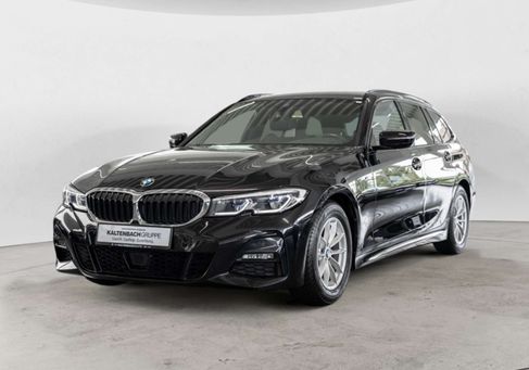 BMW 320, 2022