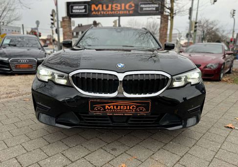 BMW 320, 2020