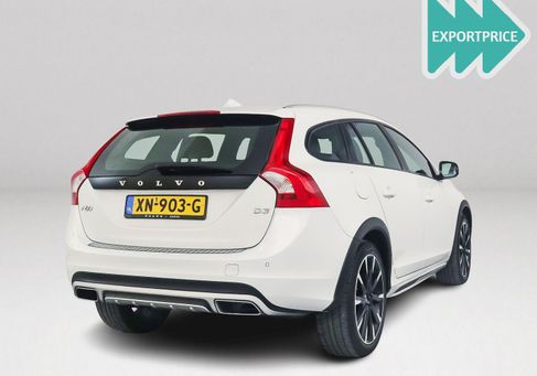 Volvo V60 Cross Country, 2019
