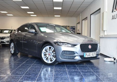 Jaguar XE, 2020