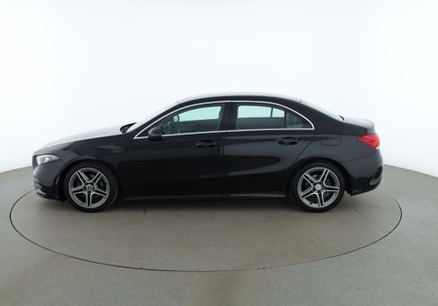 Mercedes-Benz A 180, 2021