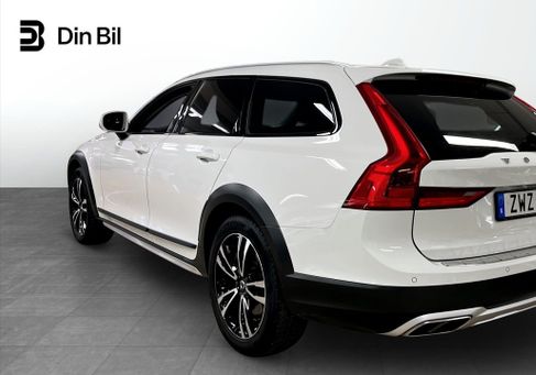 Volvo V90 Cross Country, 2020