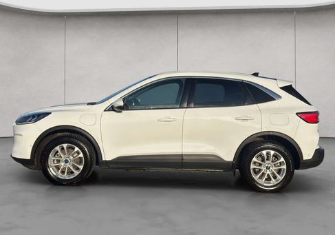 Ford Kuga, 2022