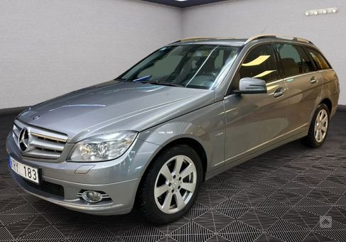 Mercedes-Benz C 180, 2010