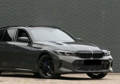 BMW 320, 2023 3