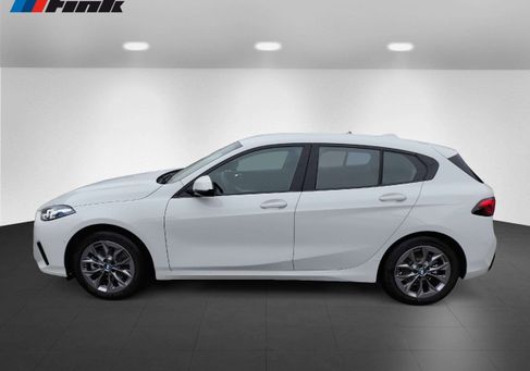 BMW 120, 2024