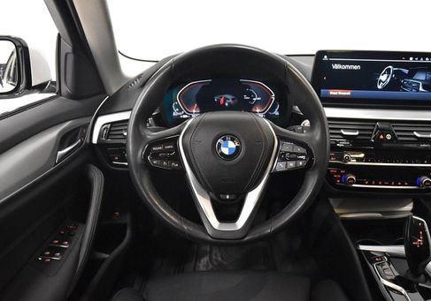 BMW 520, 2021 2