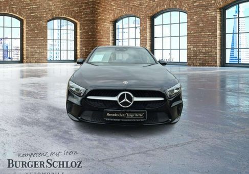 Mercedes-Benz A 180, 2021