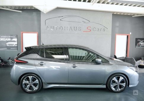 Nissan Leaf, 2020