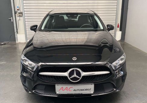 Mercedes-Benz A 200, 2021