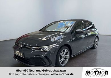 Volkswagen Golf, 2024