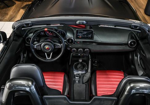 Fiat 124 Spider, 2018