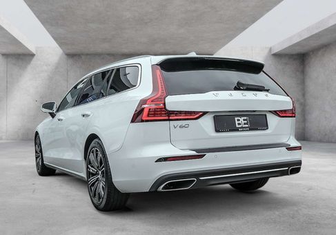Volvo V60, 2021