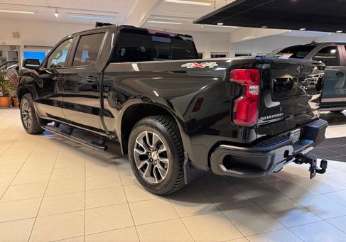 Chevrolet Silverado, 2021