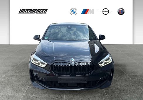 BMW 118, 2023