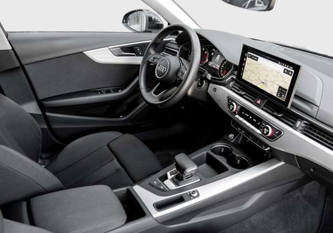 Audi A4, 2023