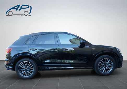 Audi Q3, 2022 2