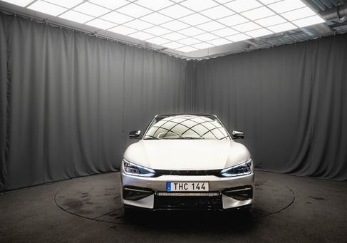 Kia EV6, 2023 3