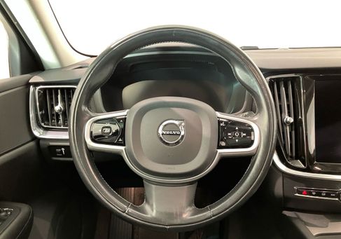Volvo V60, 2021