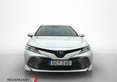 Toyota Camry, 2020