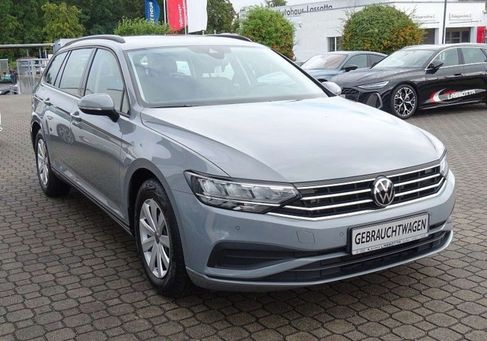Volkswagen Passat Variant, 2023 3