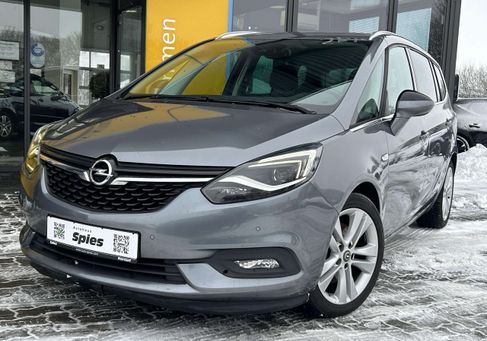 Opel Zafira, 2018