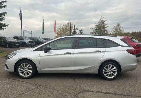 Opel Astra, 2021