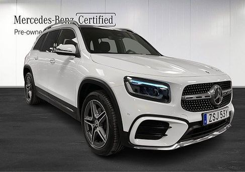 Mercedes-Benz GLB 200, 2025