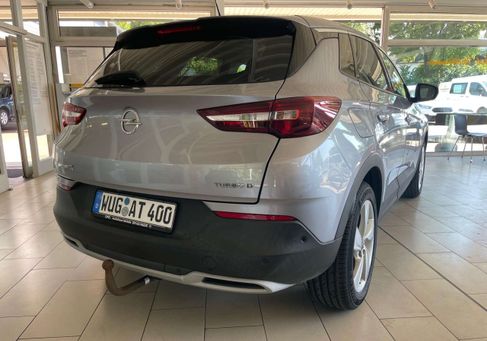 Opel Grandland X, 2018 3