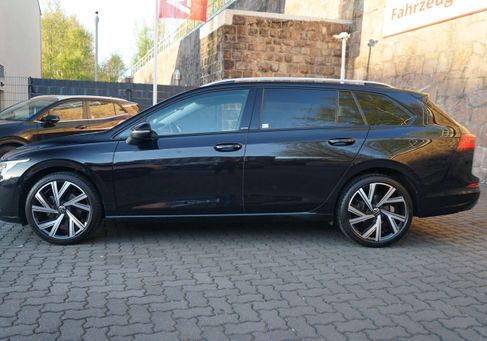 Volkswagen Golf, 2022 3