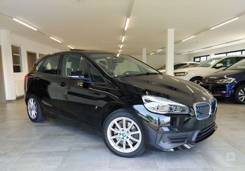 BMW 225, 2019