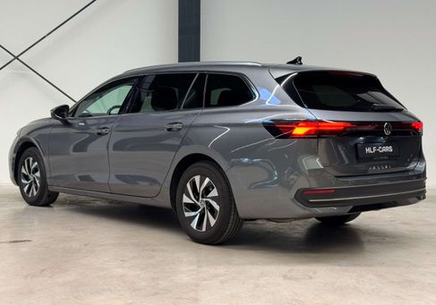 Volkswagen Passat Variant, 2024 3