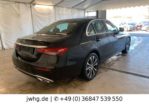Mercedes-Benz E 300, 2021 3