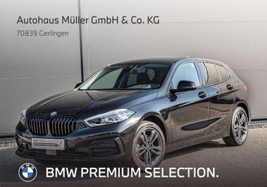 BMW 118, 2022