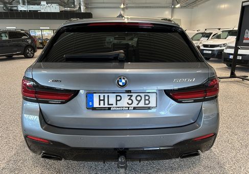 BMW 520, 2022