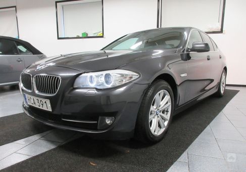 BMW 520, 2011