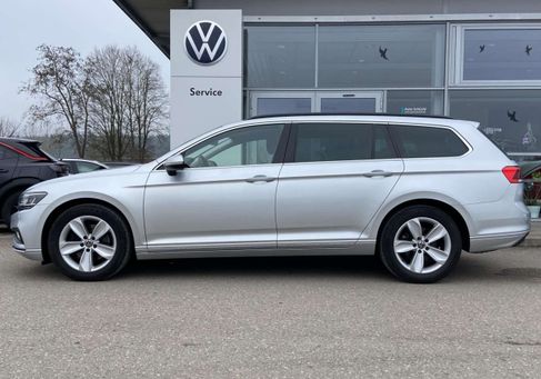 Volkswagen Passat Variant, 2021