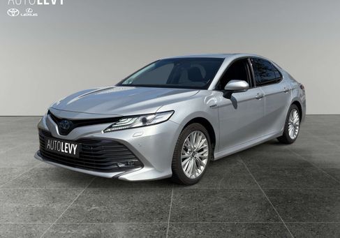 Toyota Camry, 2020