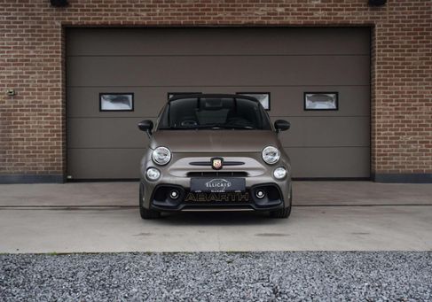 Abarth 595, 2022