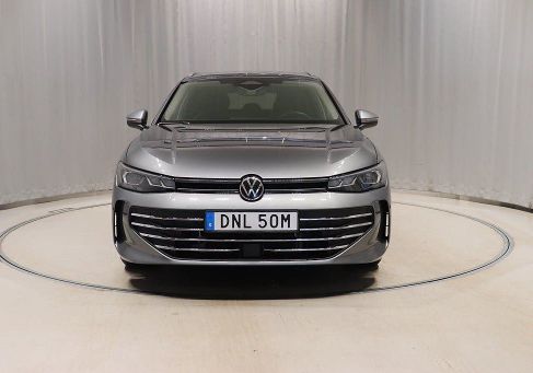 Volkswagen Passat Variant, 2025 2