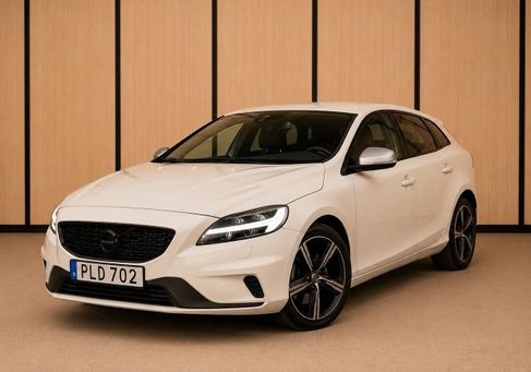 Volvo V40, 2018