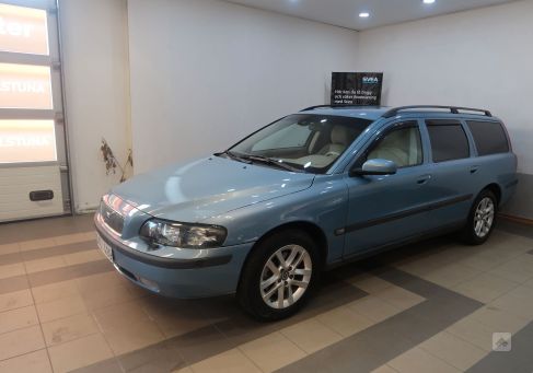 Volvo V70, 2004