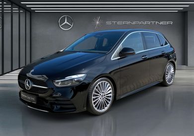 Mercedes-Benz B 200, 2023