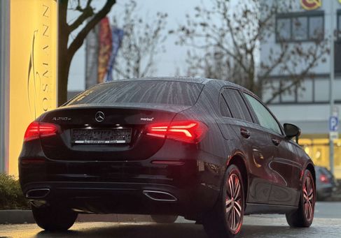 Mercedes-Benz A 250, 2022