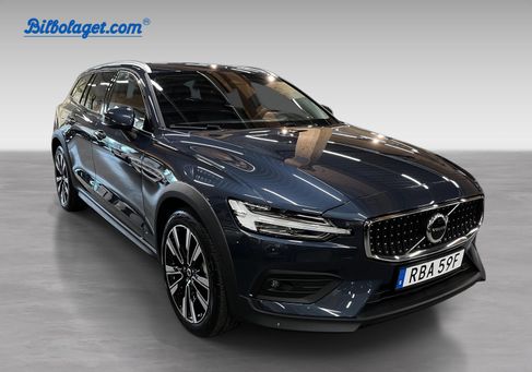 Volvo V60 Cross Country, 2024